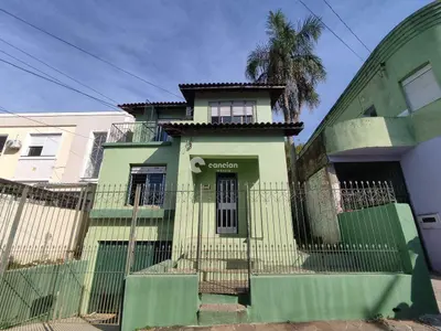 Casa à venda no Centro: 