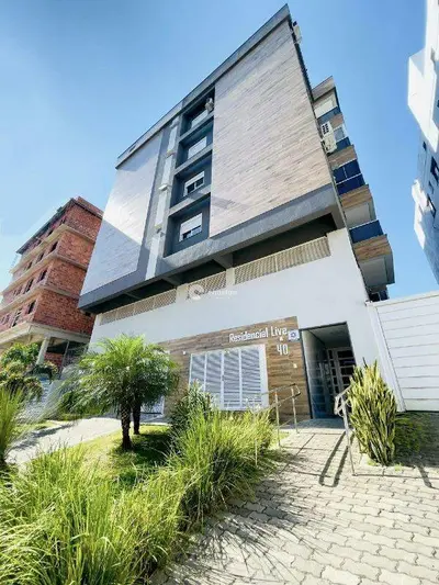 Apartamento à venda no Camobi: