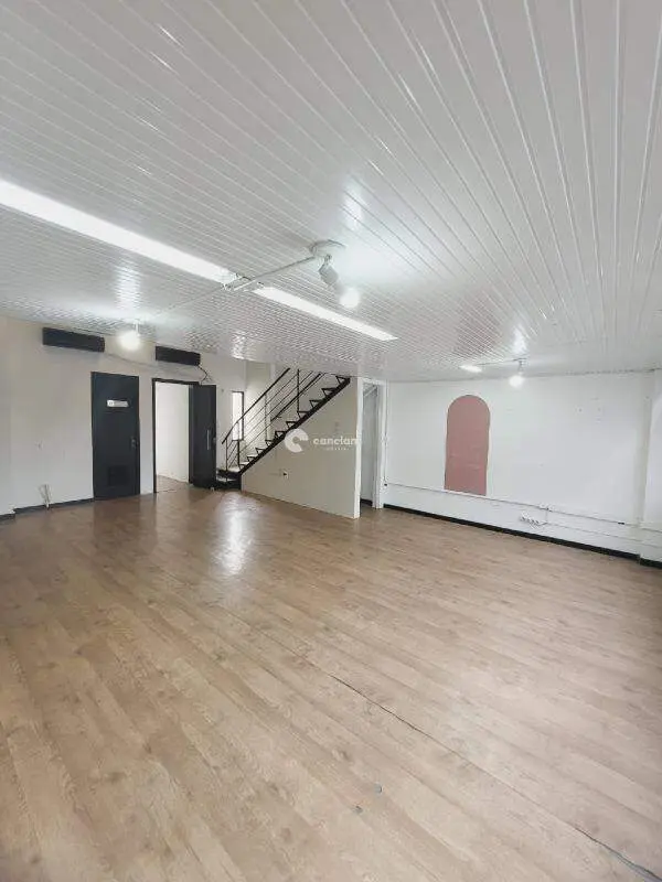 Sala Comercial para aluguel no Centro: 