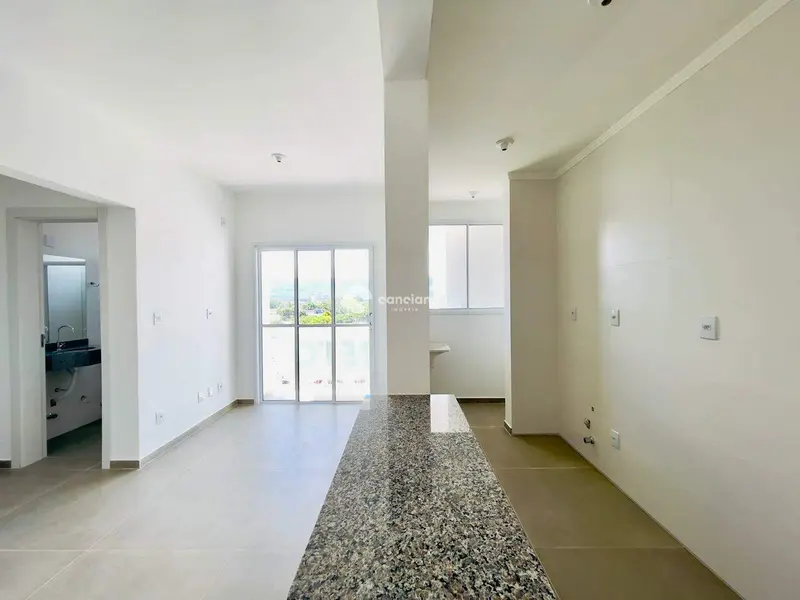 Apartamento para aluguel no Camobi: 