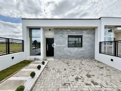 Casa à venda no Camobi: 