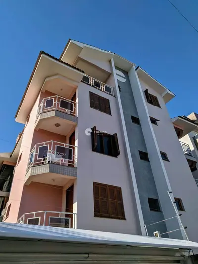 Apartamento à venda no Camobi: