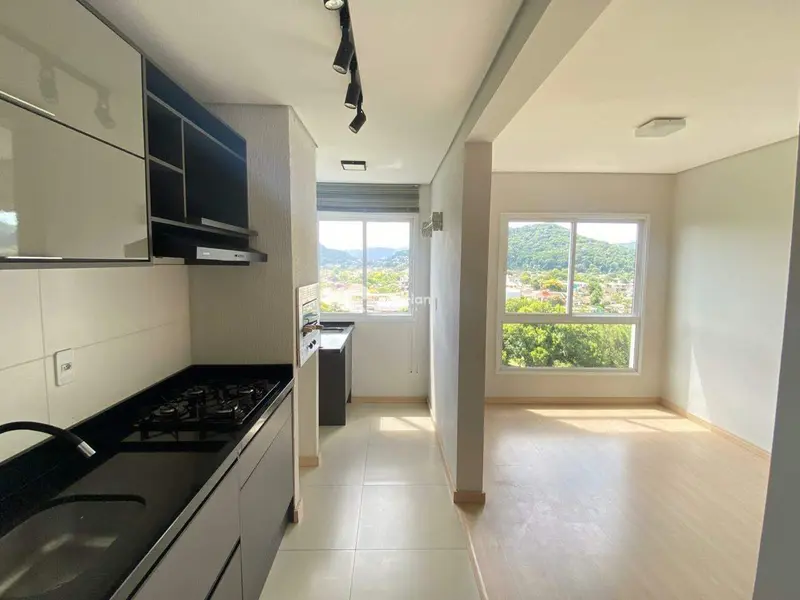 Apartamento à venda no Menino Jesus: 