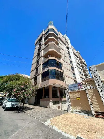 Apartamento à venda no Centro: