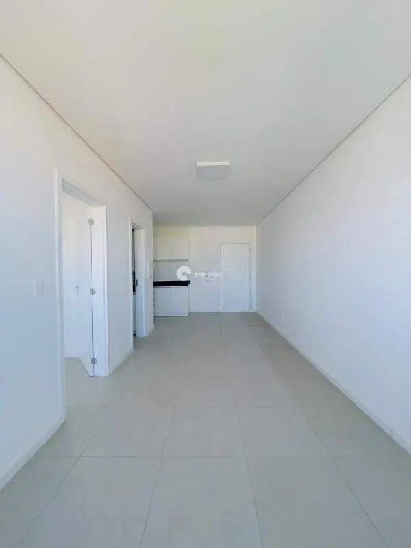 Apartamento para aluguel no Camobi: 