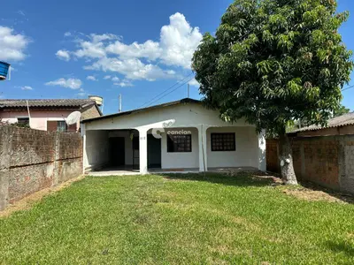 Casa à venda no Lorenzi: 