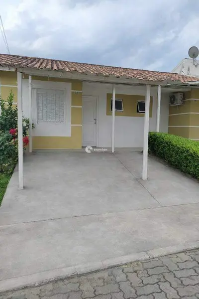 Casa à venda no Cerrito: Frente