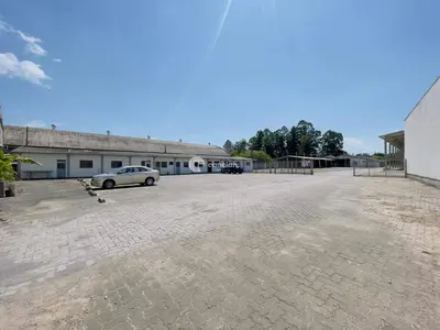 Pavilhão para aluguel no Nossa Senhora Medianeira: 