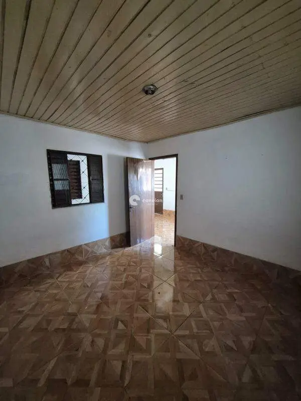 Casa à venda no Tancredo Neves: 