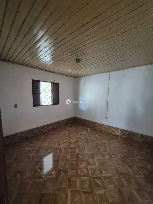 Casa à venda no Tancredo Neves: 