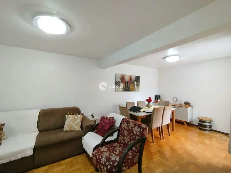 Casa à venda no Centro: