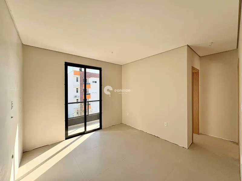 Apartamento à venda no Camobi: