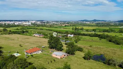 Área Rural à venda no Camobi: 