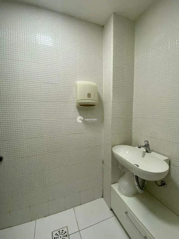 Sala Comercial à venda no Centro: