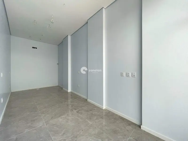 Sala Comercial para aluguel no Centro: 
