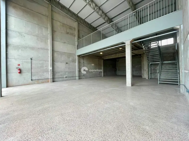 Pavilhão para aluguel no Juscelino Kubitschek: 