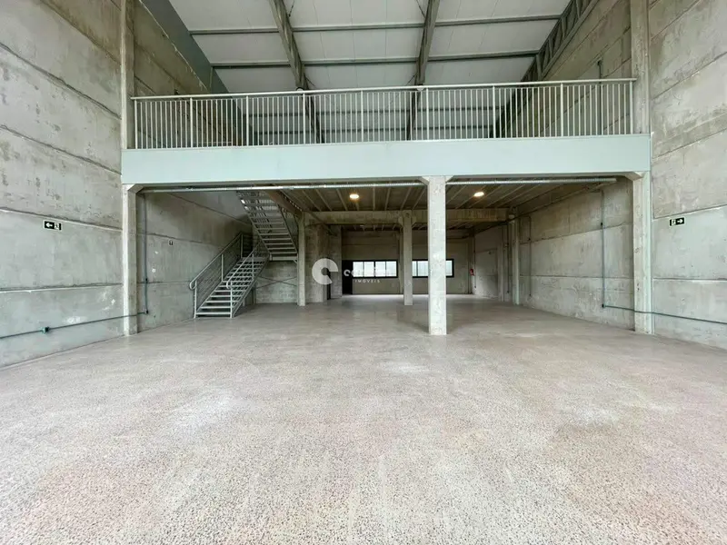 Pavilhão para aluguel no Juscelino Kubitschek: 