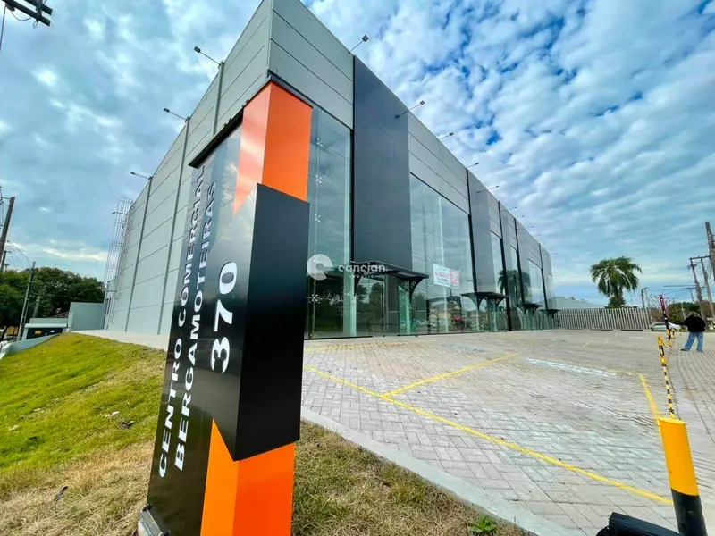 Pavilhão para aluguel no Juscelino Kubitschek: 