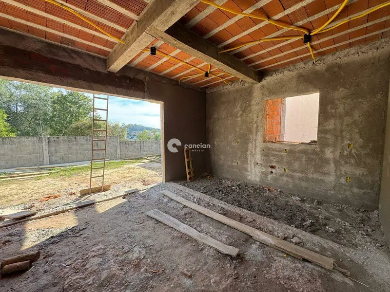Casa de Condomínio à venda no São José: 