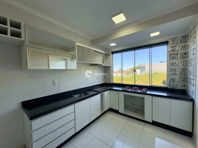 Apartamento à venda no Km 3:
