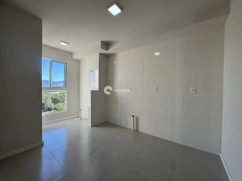 Apartamento à venda no Camobi: Cozinha