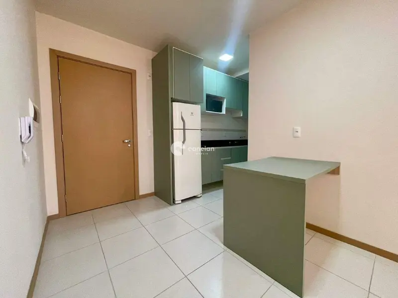 Apartamento para aluguel no Centro: 