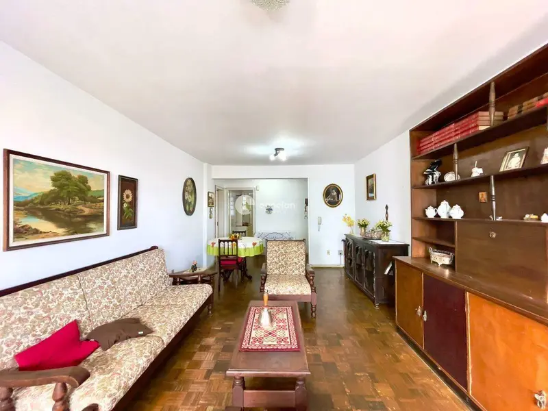 Apartamento à venda no Centro: