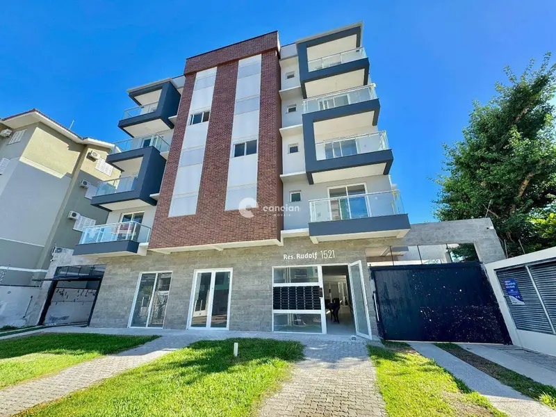 Apartamento à venda no Camobi: