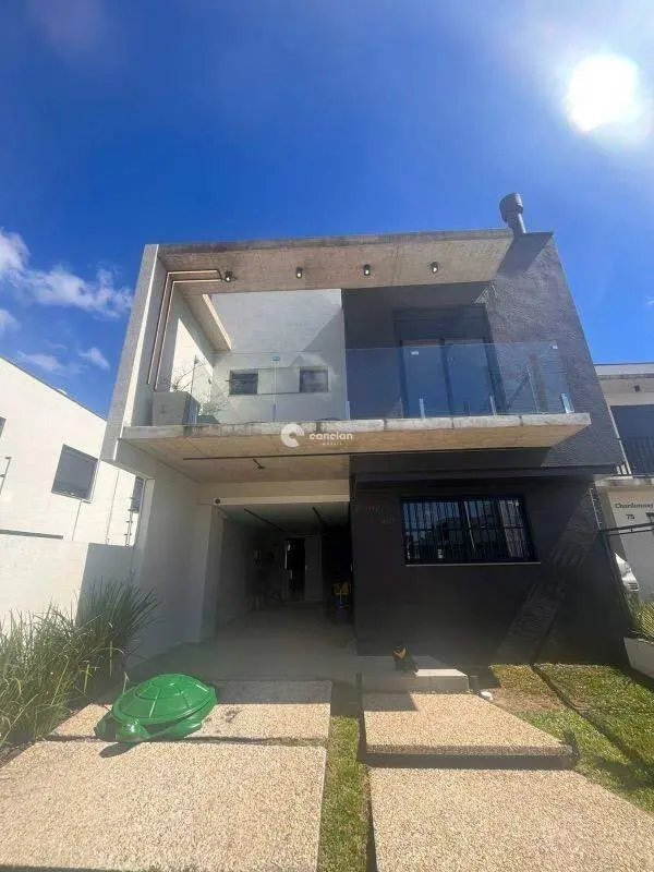 Casa de Condomínio à venda no São José: 