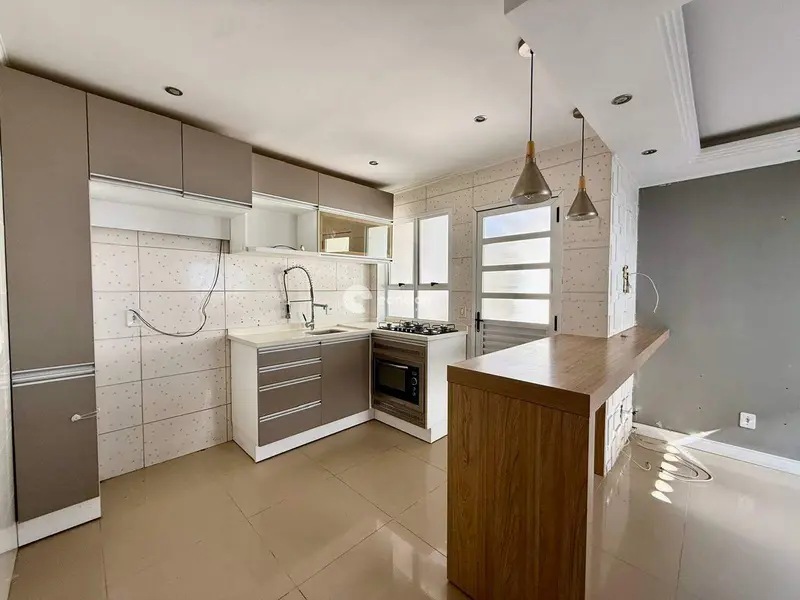 Casa à venda no Pinheiro Machado: 
