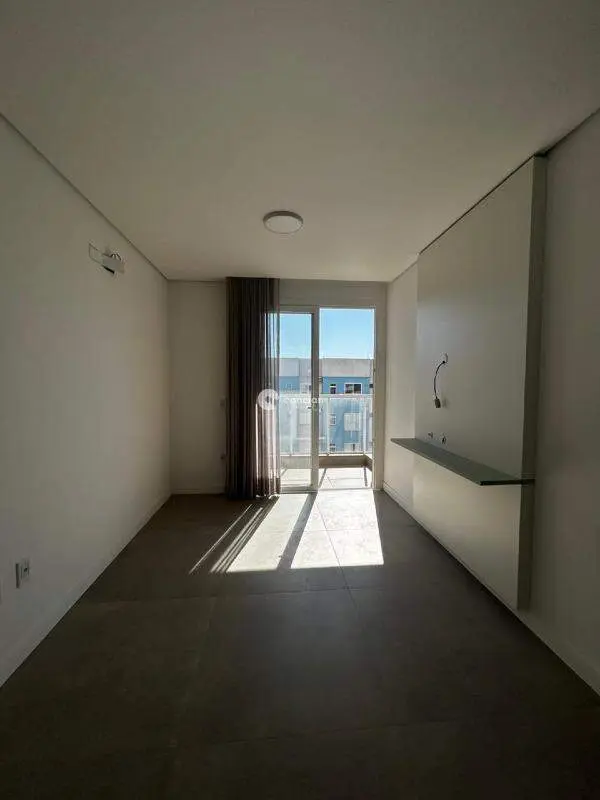 Apartamento para aluguel no Camobi: 