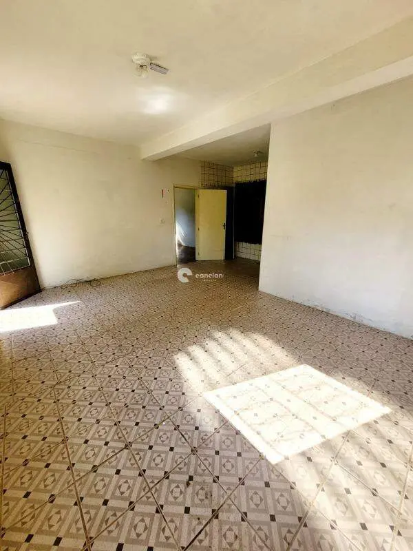 Sobrado à venda no Itaara: 