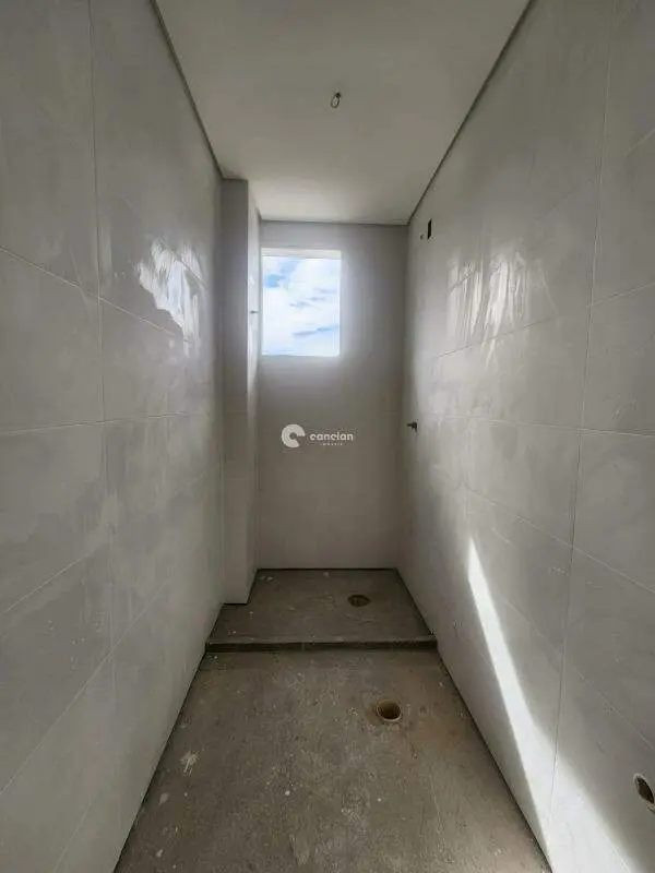 Apartamento à venda no Camobi: 