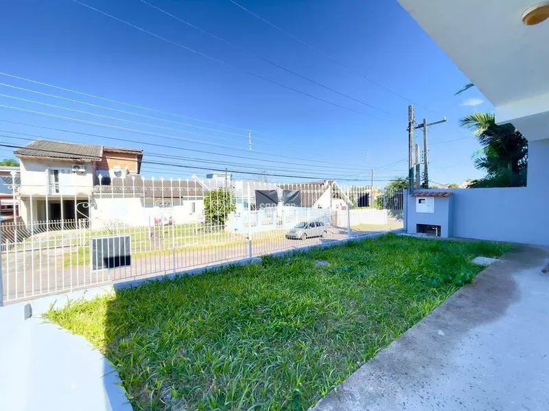 Casa à venda no Camobi: 