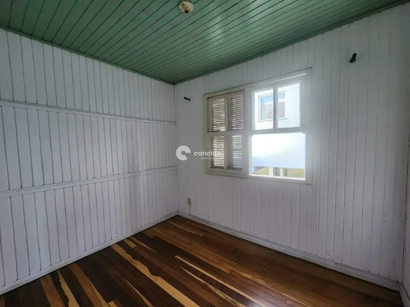 Casa à venda no Nonoai: 