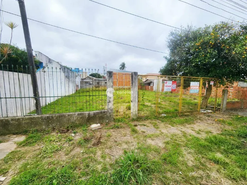 Terreno à venda no Camobi: 