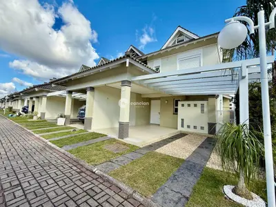Casa de Condomínio à venda no São José: 