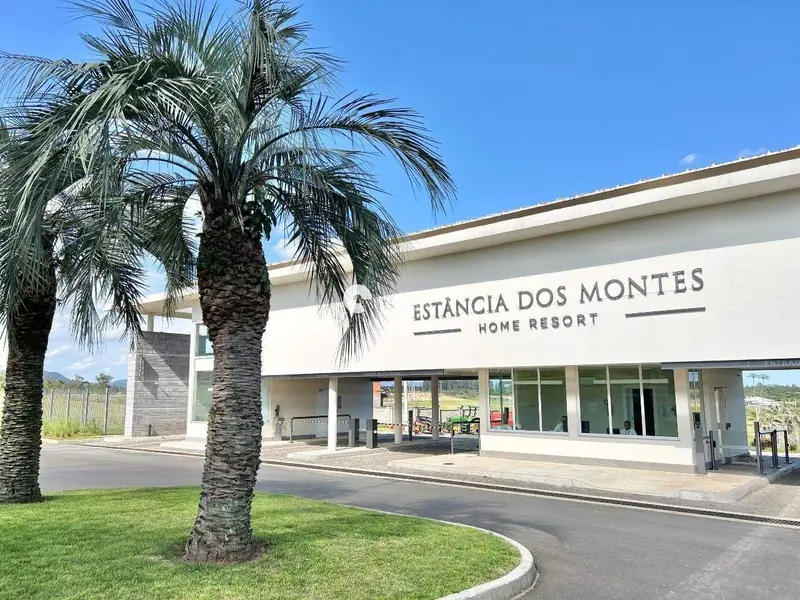 Terreno à venda no Tomazetti: 