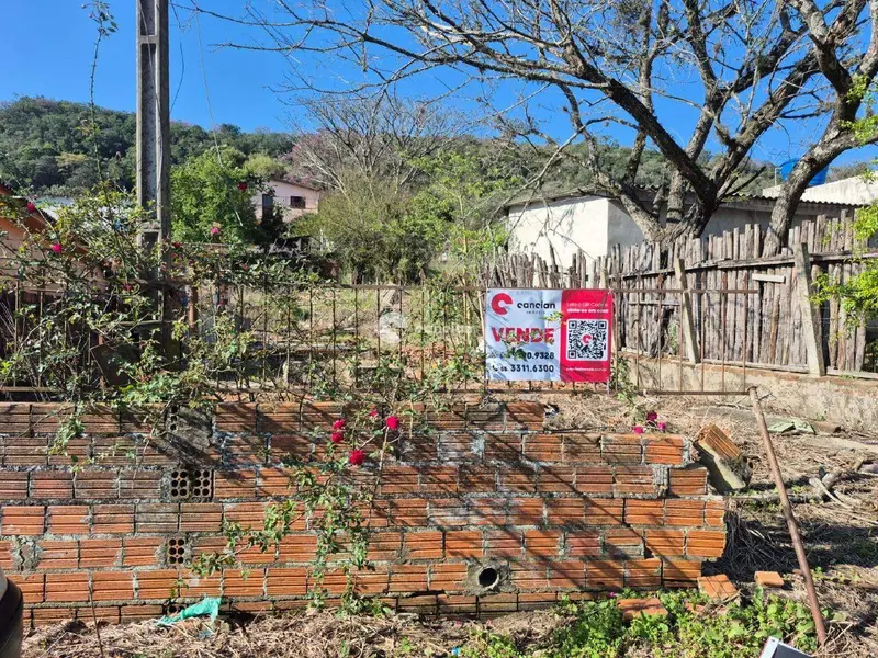 Terreno à venda no Menino Jesus: 