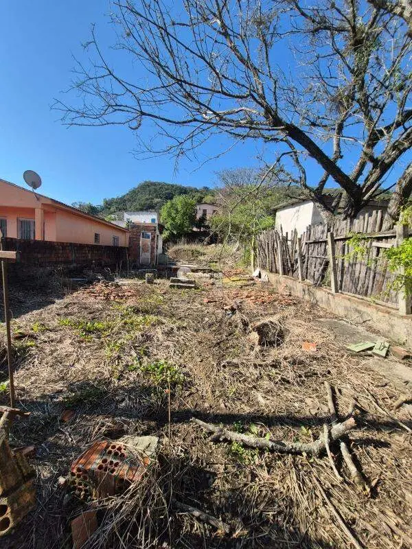 Terreno à venda no Menino Jesus: 