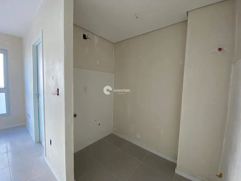 Apartamento à venda no Camobi: 