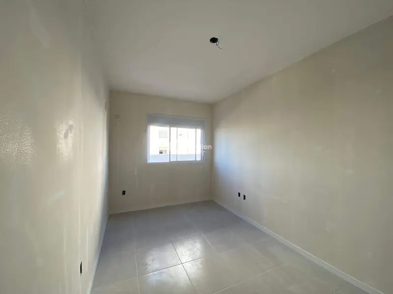 Apartamento à venda no Camobi: 