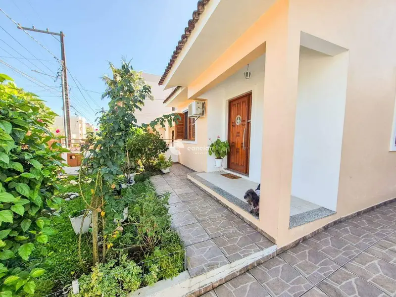 Casa à venda no Nossa Senhora Medianeira: