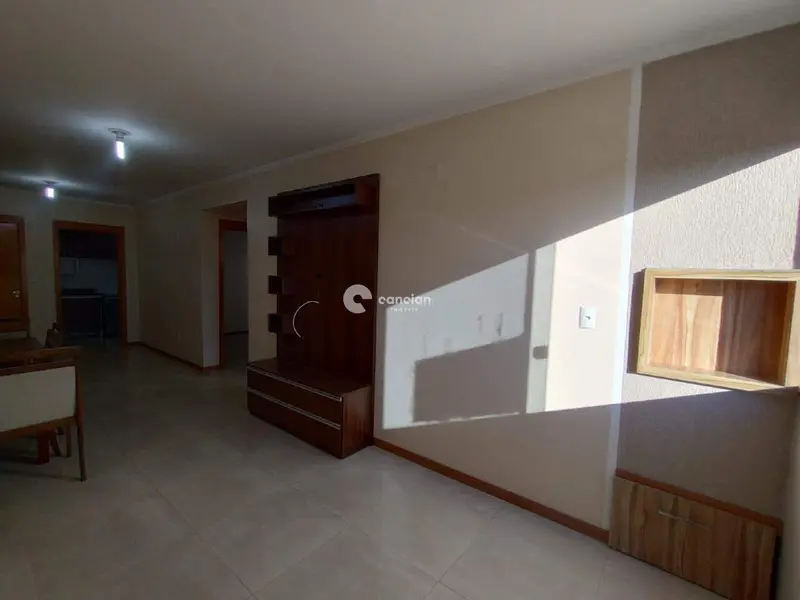 Apartamento à venda no Camobi: Sala de Estar Vista 3