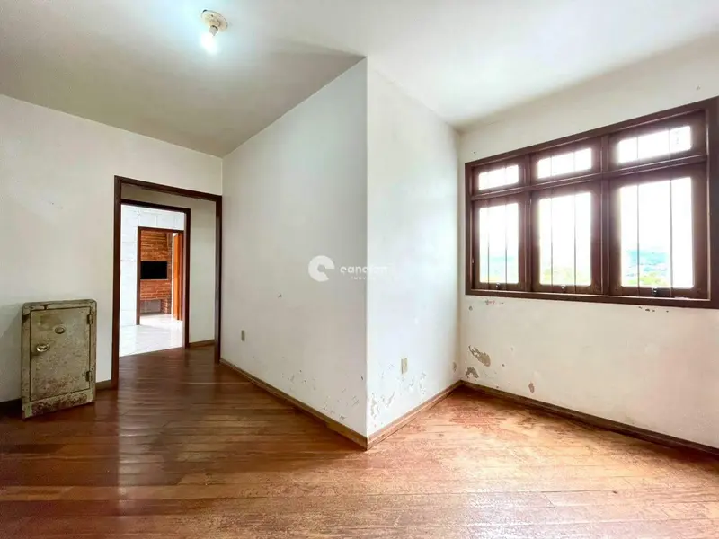 Apartamento para aluguel no Pé de Plátano: