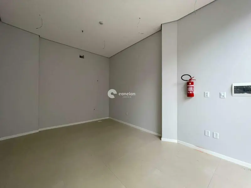 Sala Comercial para aluguel no Centro: 