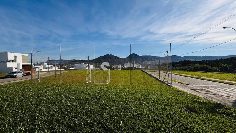 Terreno à venda no São José: 