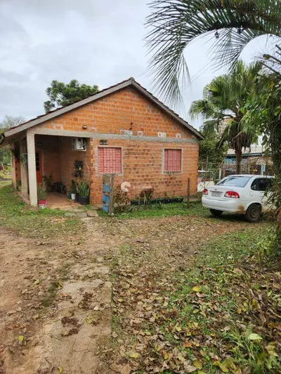 Casa à venda no Camobi: 