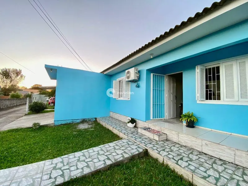 Casa de Condomínio à venda no Pinheiro Machado: