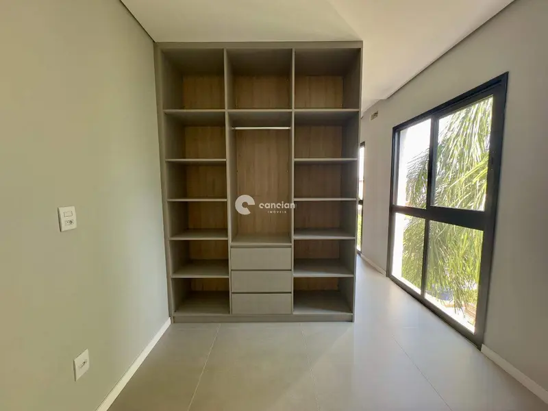 Apartamento à venda no Camobi: 